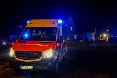 Trossingen: Brand Einer Holzgarage einer Gartenbau Firma 